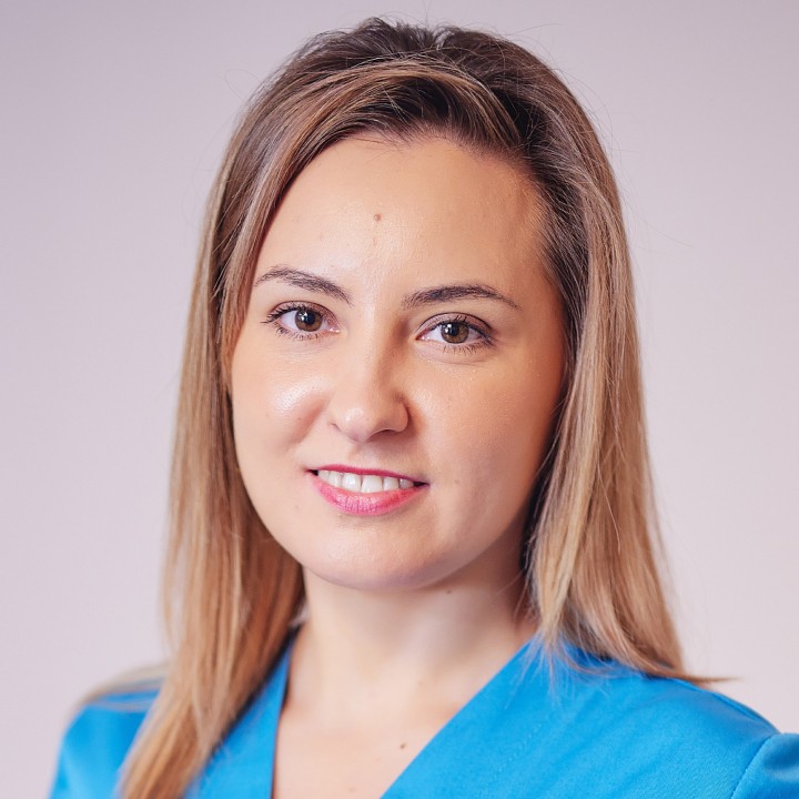 Alexandra Stratila - Fiziokinetoterapeut in cadrul clinicii Empatio Iasi