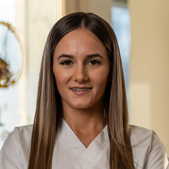 Catalina Cojocaru - Fiziokinetoterapeut in cadrul clinicii Empatio Iasi